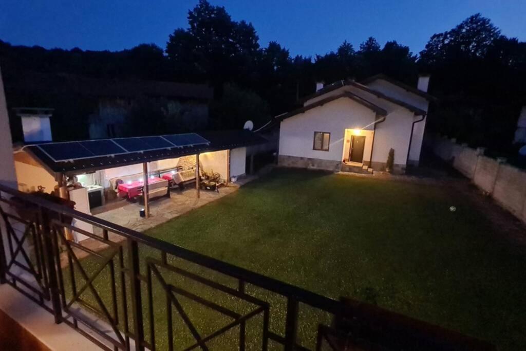 Двете Къщи В Планината Villa Beli Oszam Kültér fotó