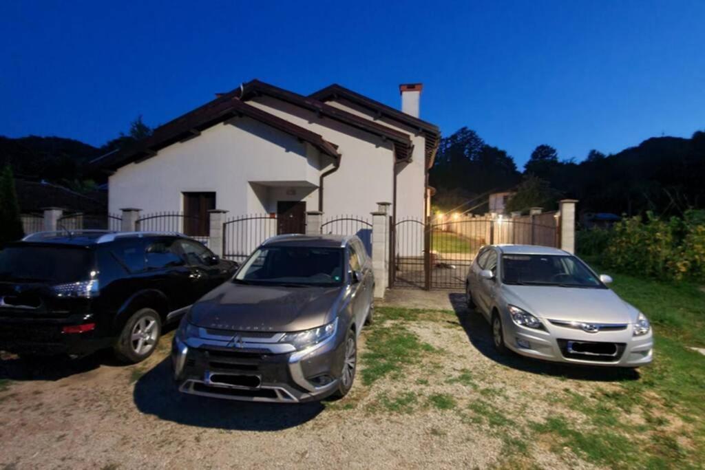 Двете Къщи В Планината Villa Beli Oszam Kültér fotó