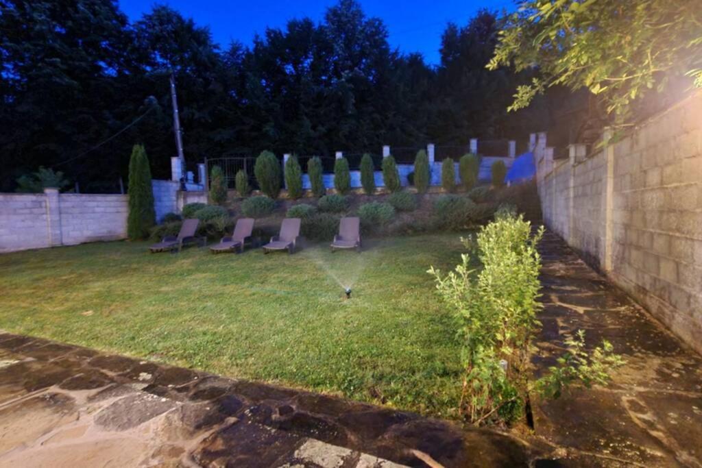 Двете Къщи В Планината Villa Beli Oszam Kültér fotó
