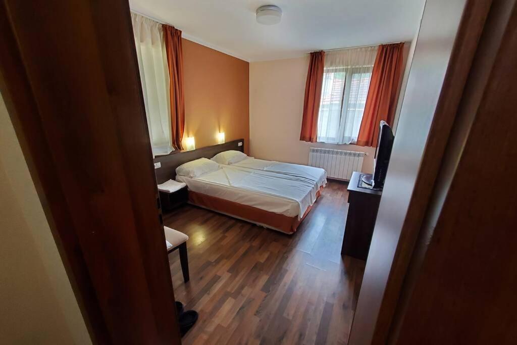 Двете Къщи В Планината Villa Beli Oszam Kültér fotó